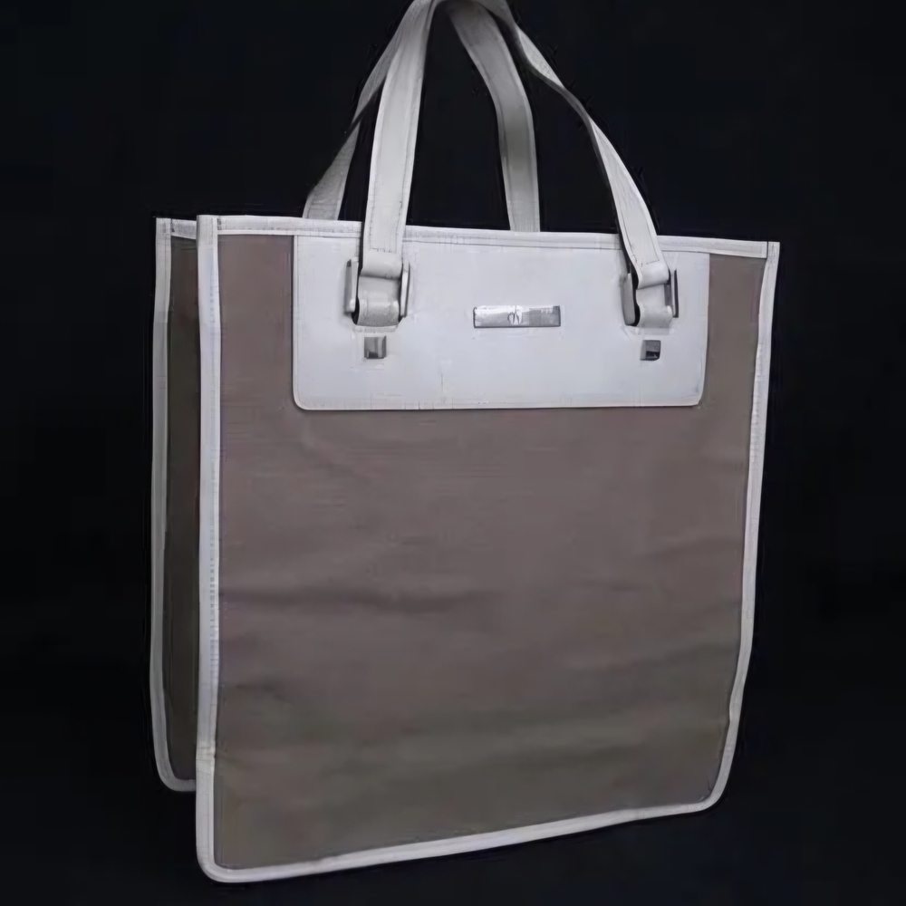 Gucci Tan and White Women's Tote Bag